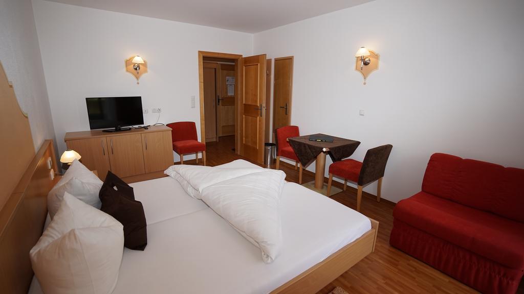 מאיירהופן Appartements Rosa חדר תמונה