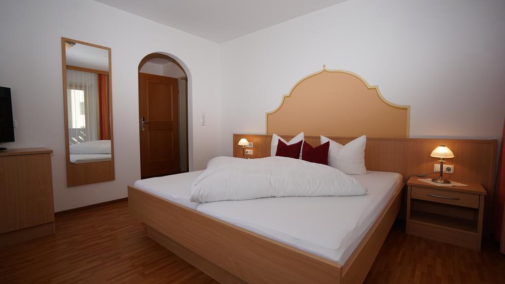 מאיירהופן Appartements Rosa חדר תמונה